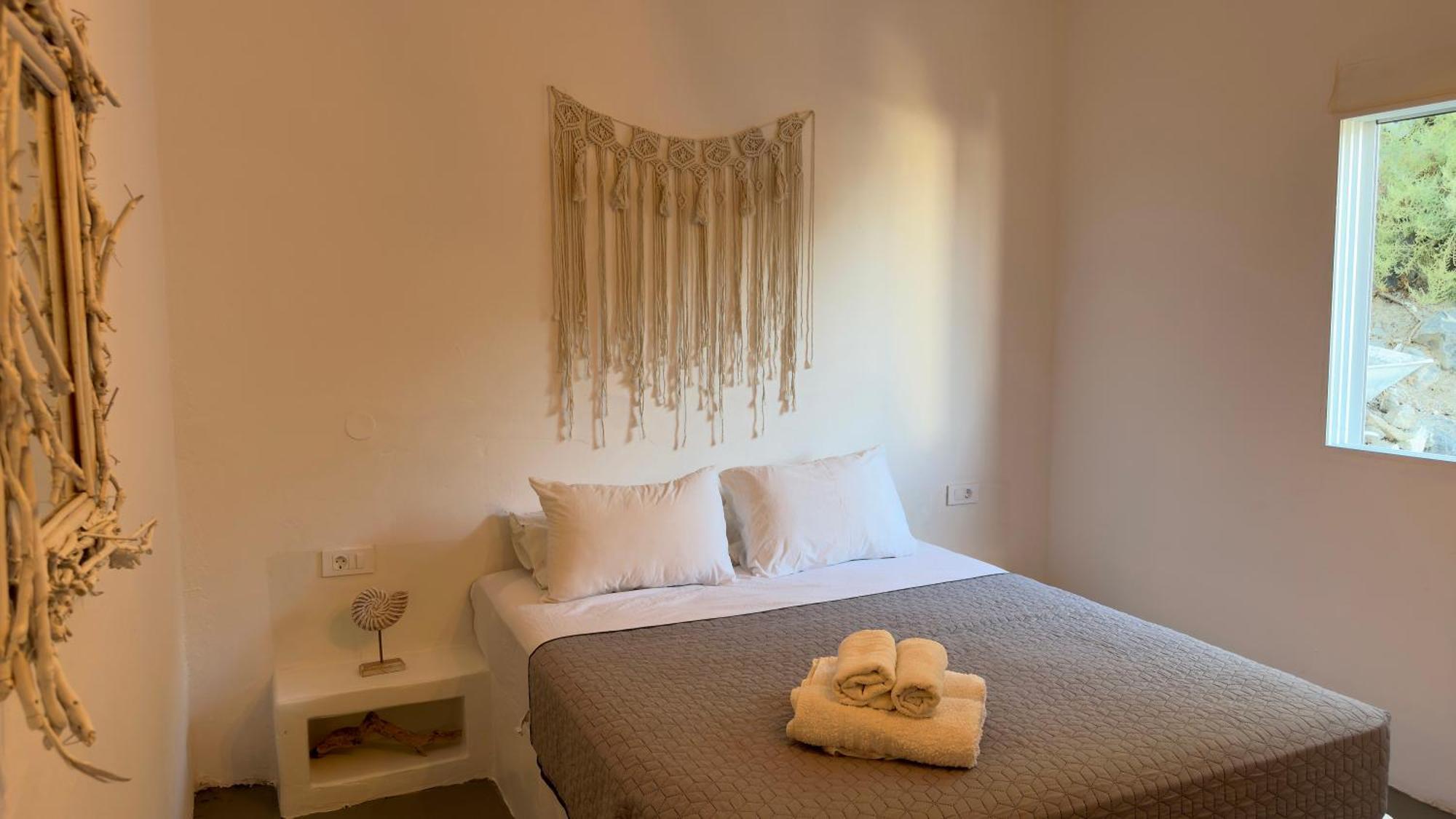 Prickly Pear House Otel Plaka  Dış mekan fotoğraf