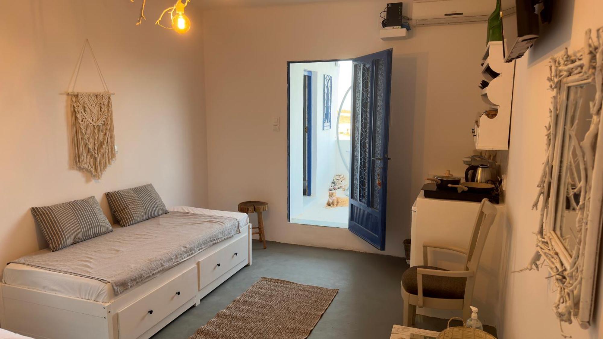 Prickly Pear House Otel Plaka  Dış mekan fotoğraf